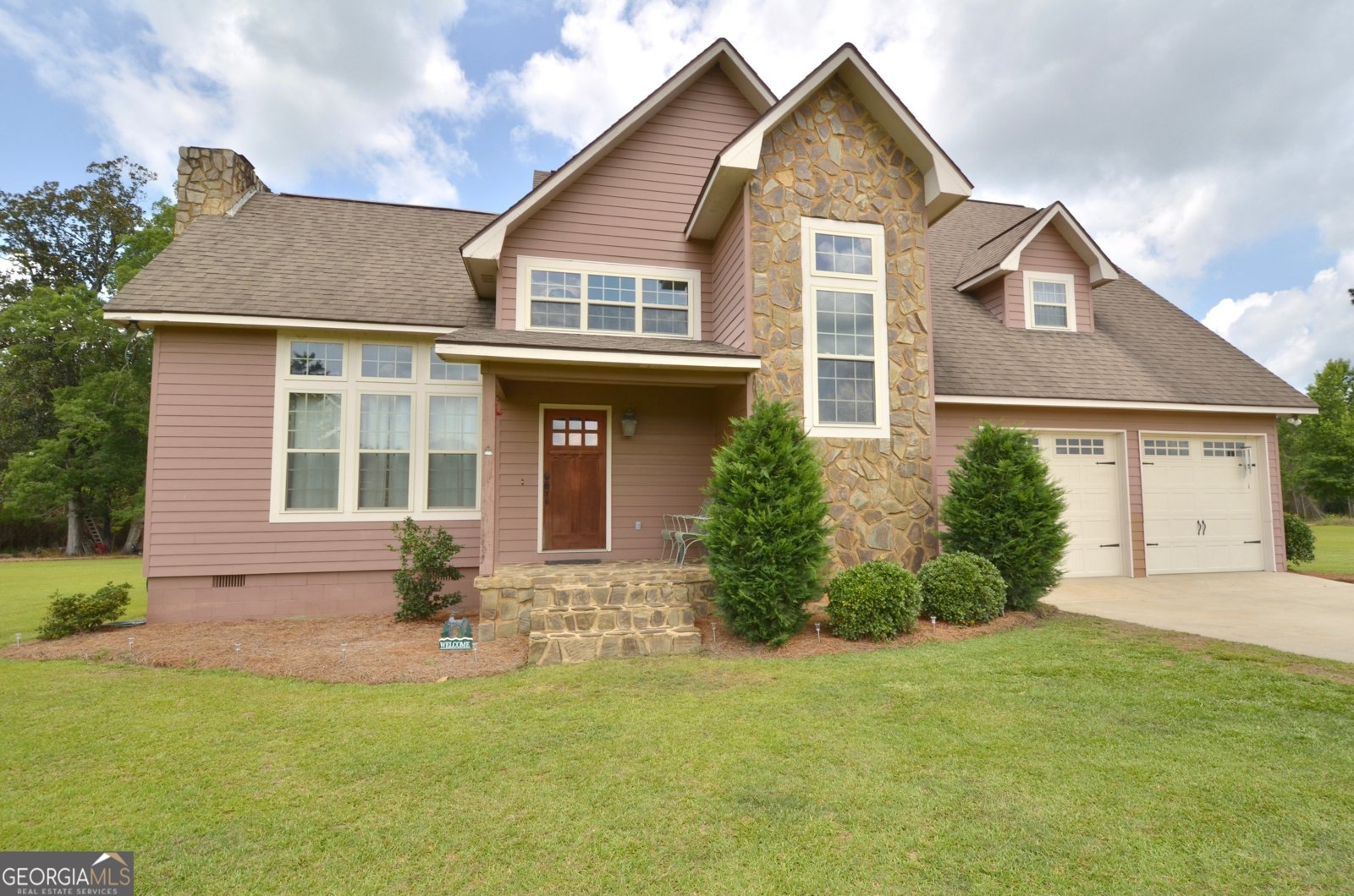 2025 Chicken Road Dudley - 4