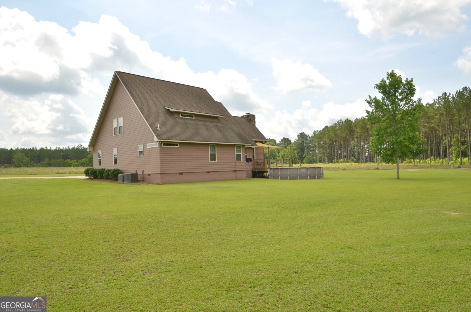 2025 Chicken Road Dudley - 8