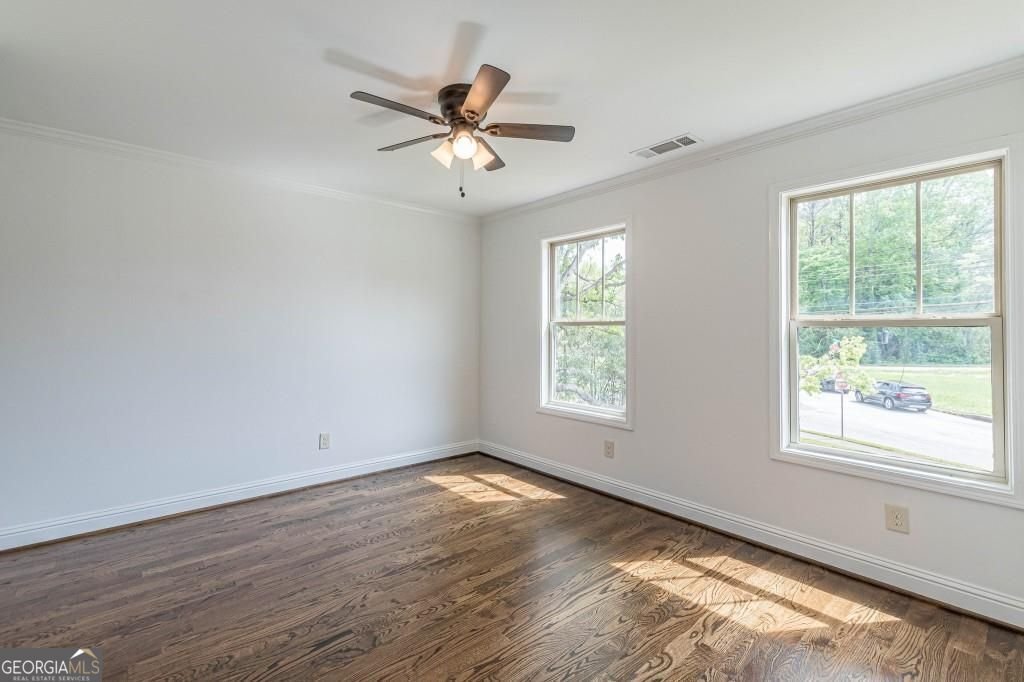 1410 Eastland RD Road Atlanta - 57