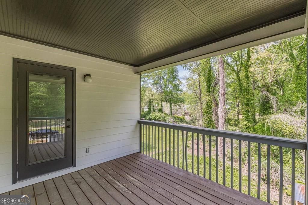 1410 Eastland RD Road Atlanta - 73