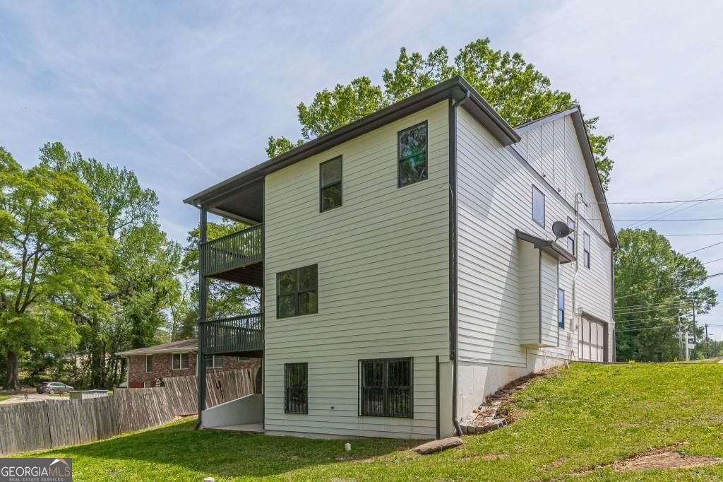 1410 Eastland RD Road Atlanta - 85