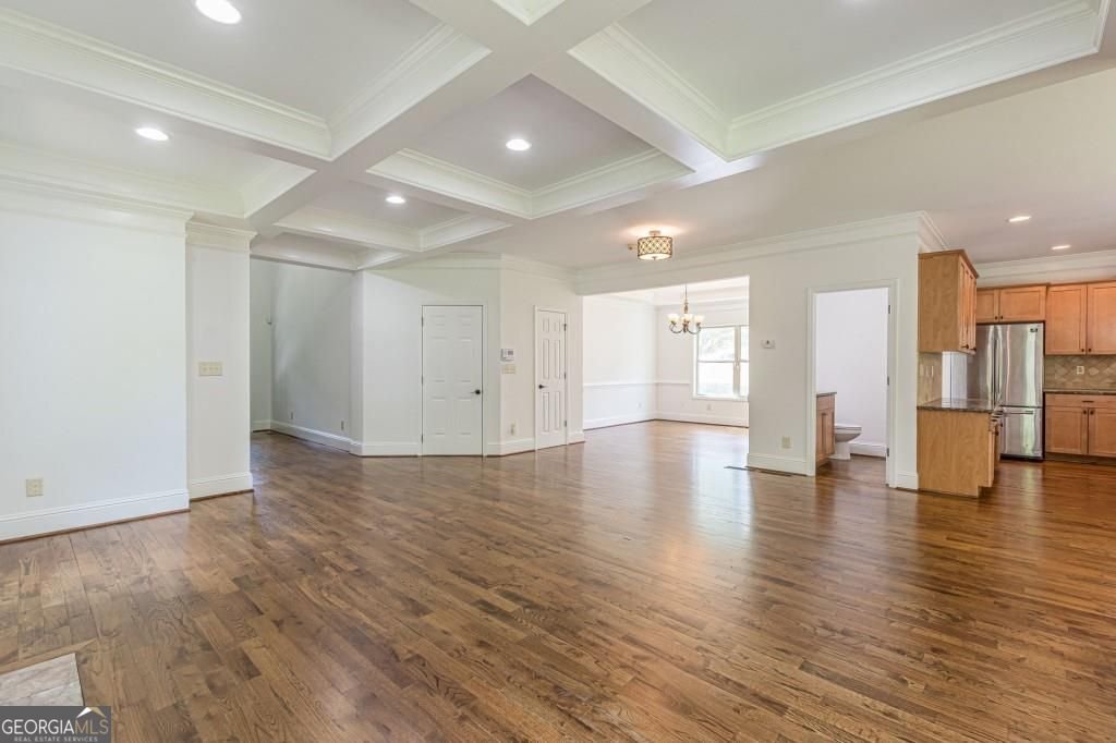 1410 Eastland RD Road Atlanta - 89