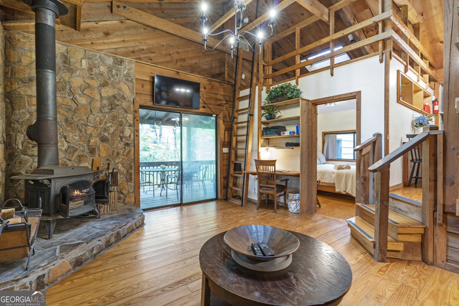 87 Rustic Ridge Blue Ridge - 16