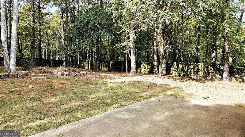 115 BOND Drive Ellenwood - 17