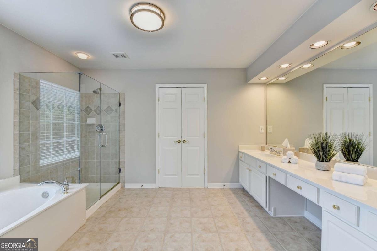 5357 Harbury Cove Suwanee - 33
