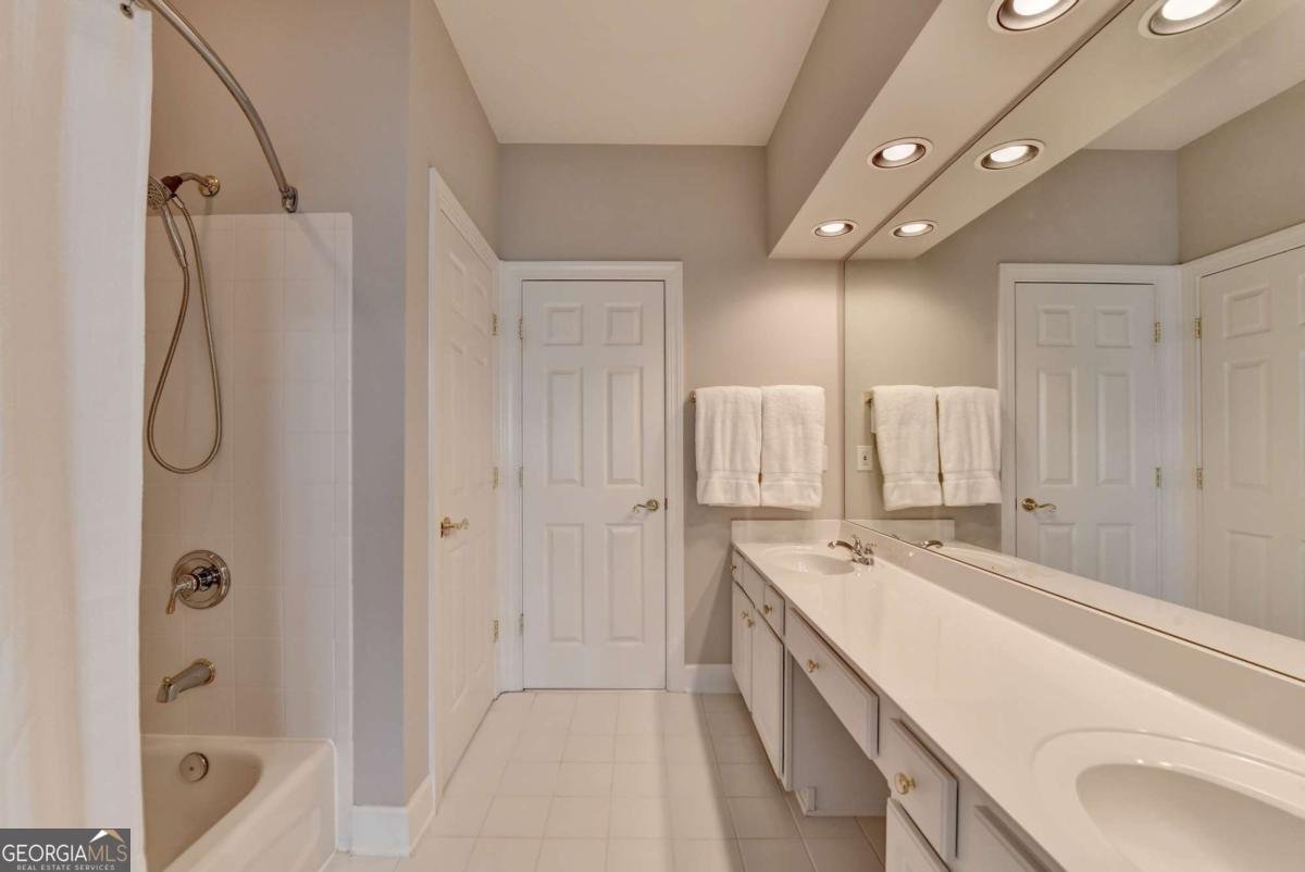 5357 Harbury Cove Suwanee - 40