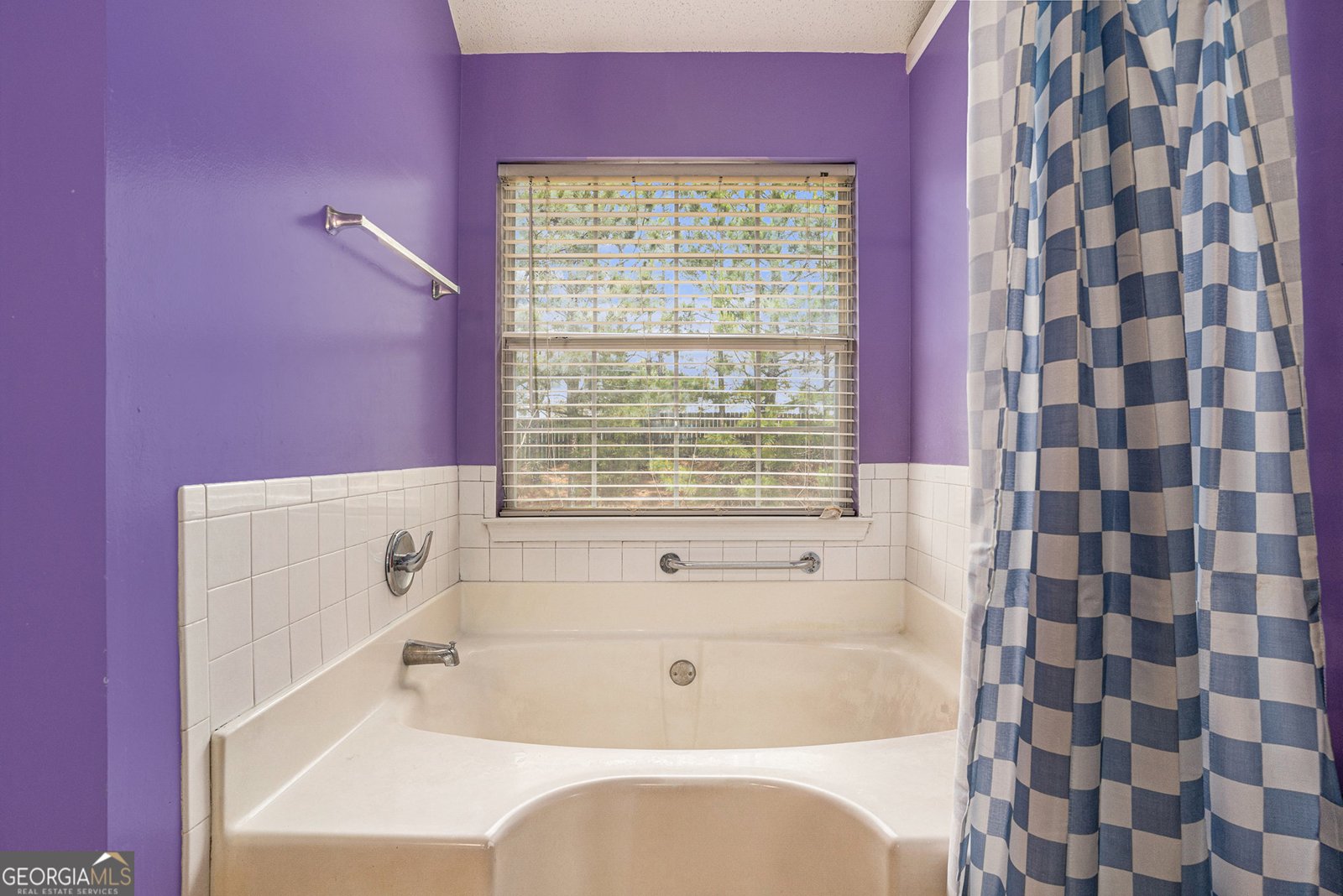 3740 Arminto Drive Ellenwood - 21