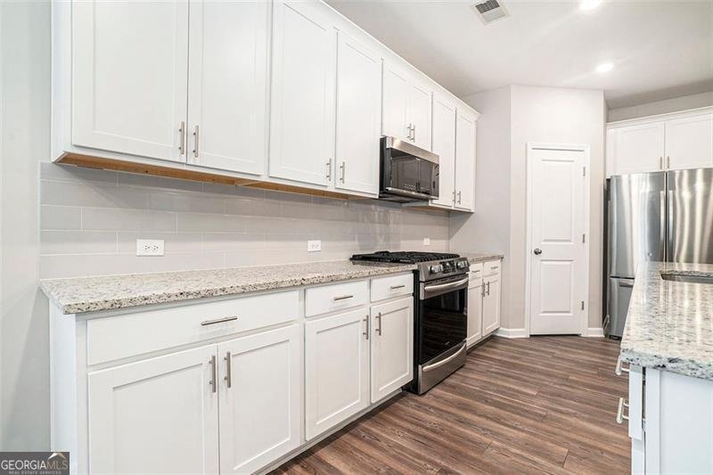 3514 AMBASSADOR Alley Scottdale - 22