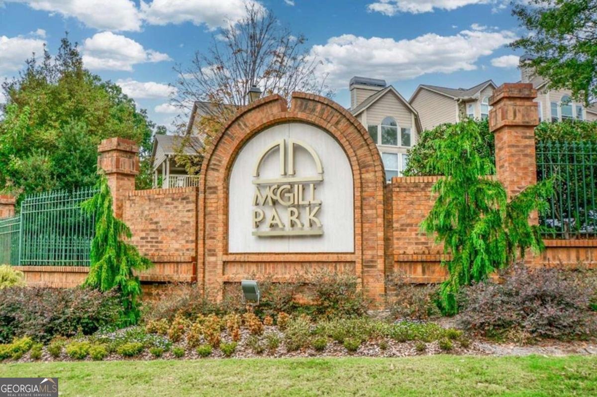 1315 Mcgill Park Avenue Atlanta - 33