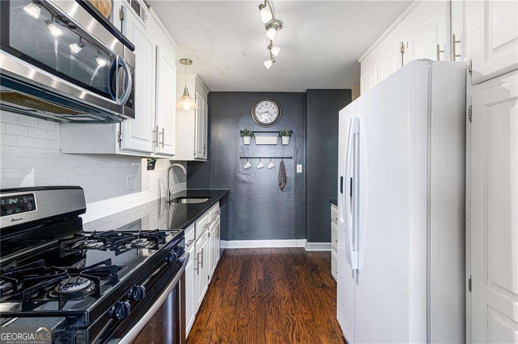 215 Piedmont Avenue Atlanta - 10