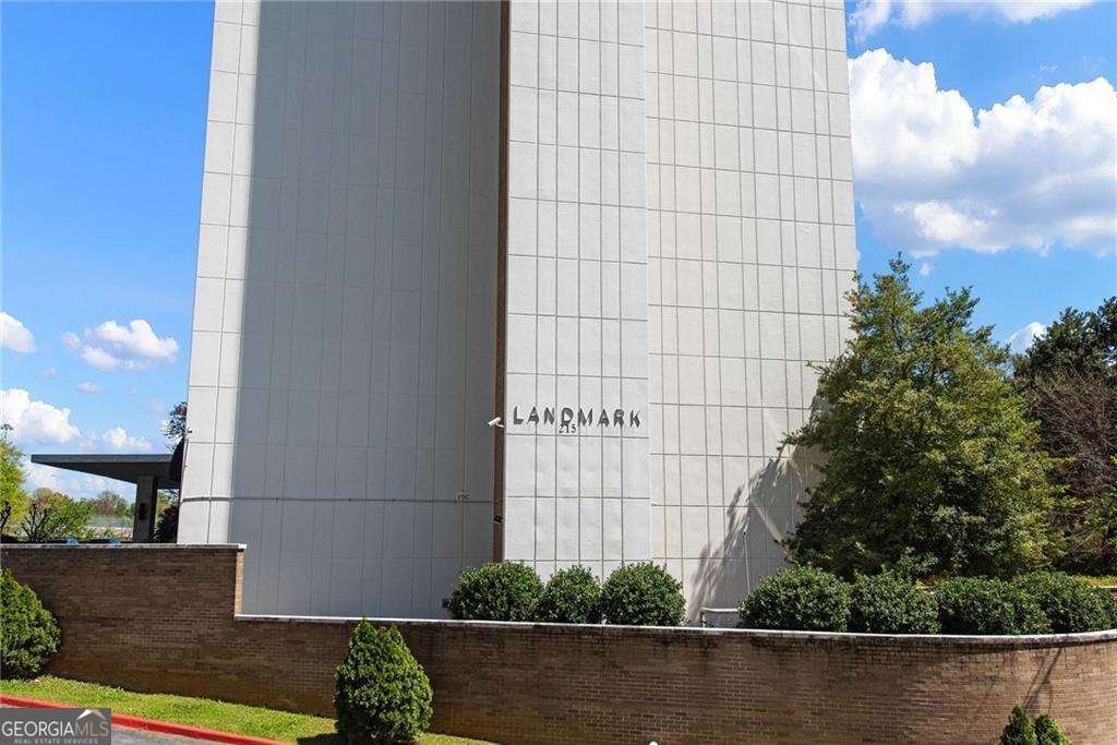 215 Piedmont Avenue Atlanta - 29