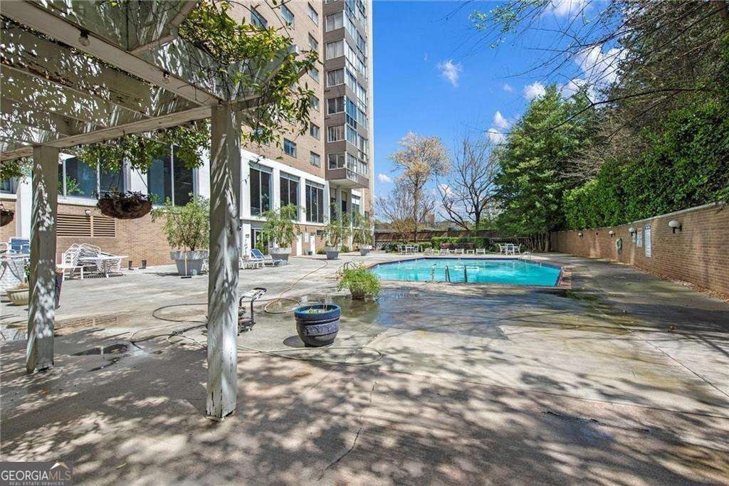 215 Piedmont Avenue Atlanta - 40