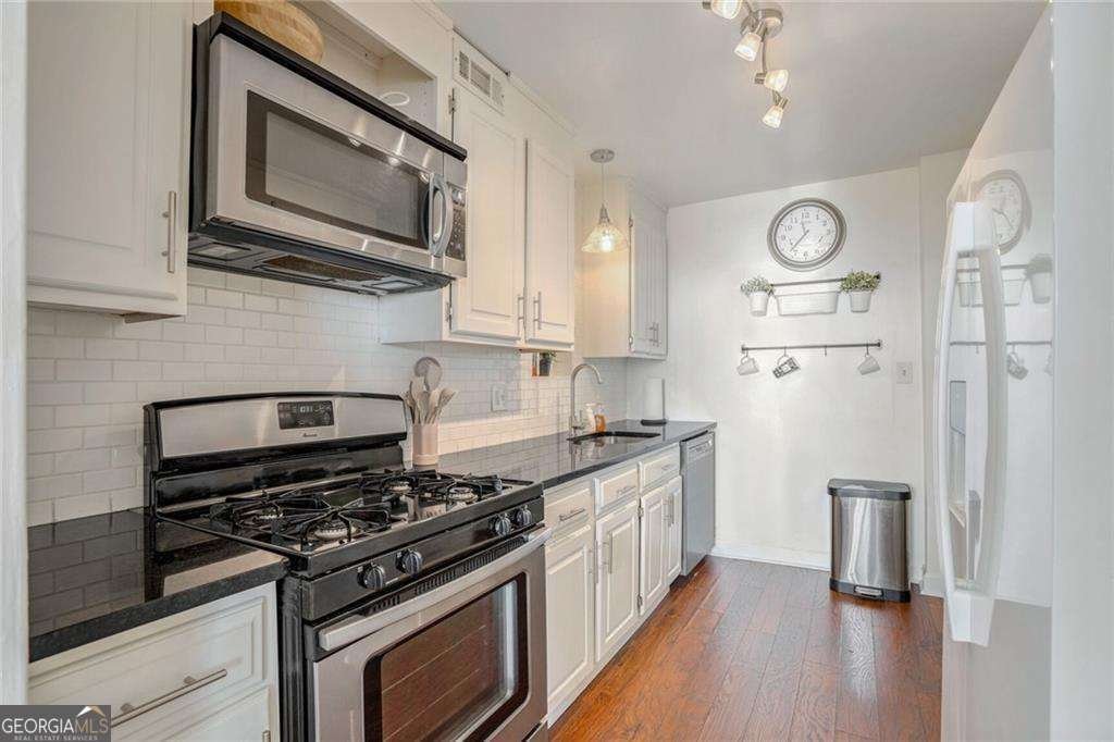 215 Piedmont Avenue Atlanta - 8