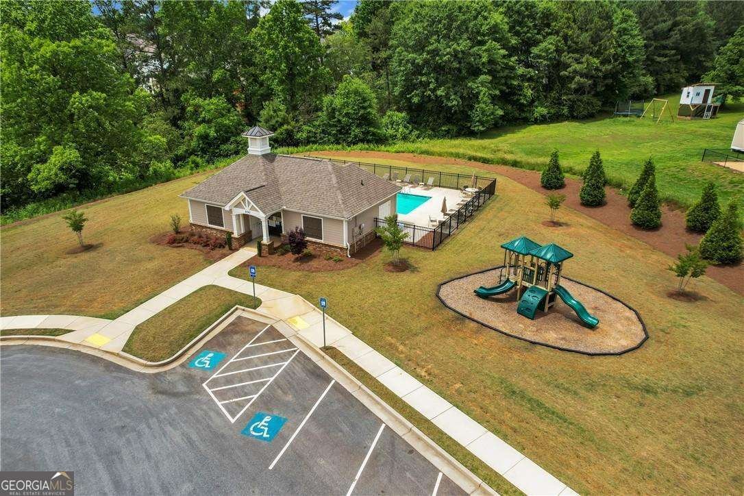 7040 Manchester Drive Flowery Branch - 27