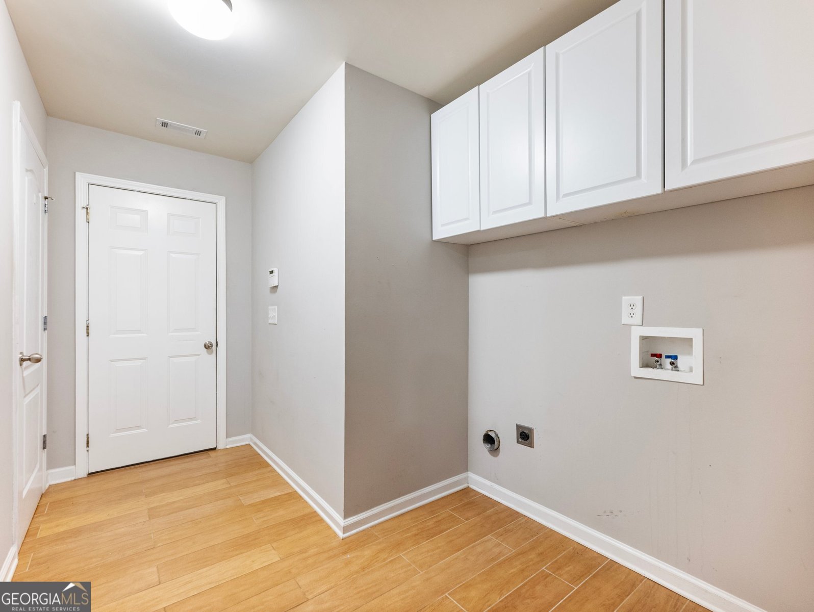 6439 Mossy Boulder Drive Flowery Branch - 29