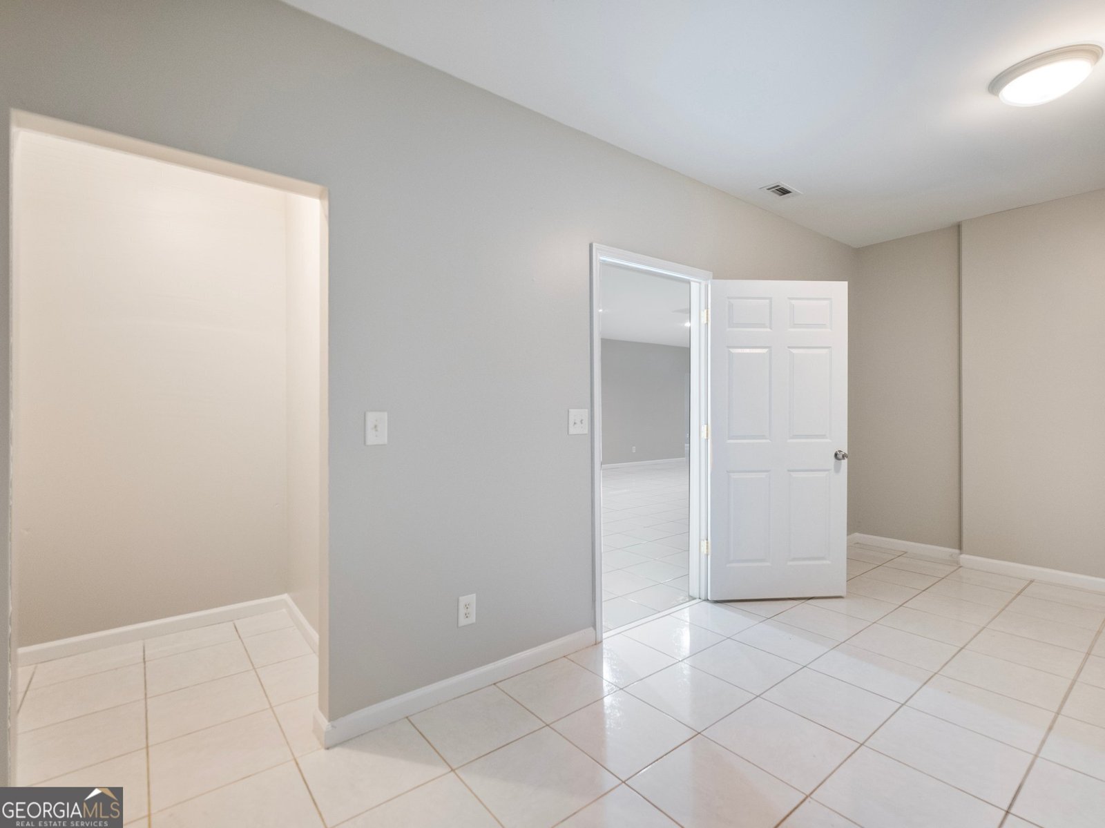 6439 Mossy Boulder Drive Flowery Branch - 53