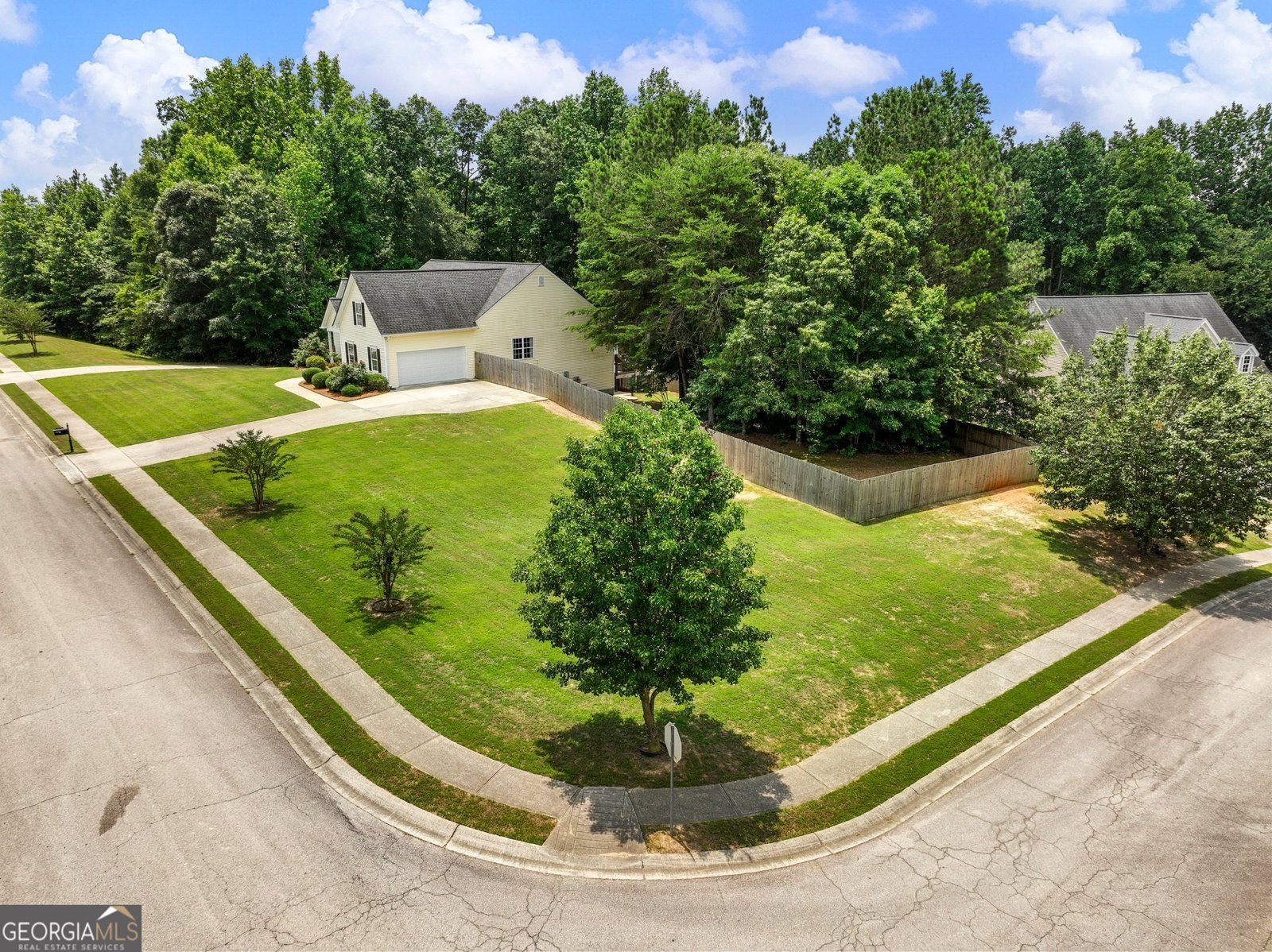6439 Mossy Boulder Drive Flowery Branch - 55