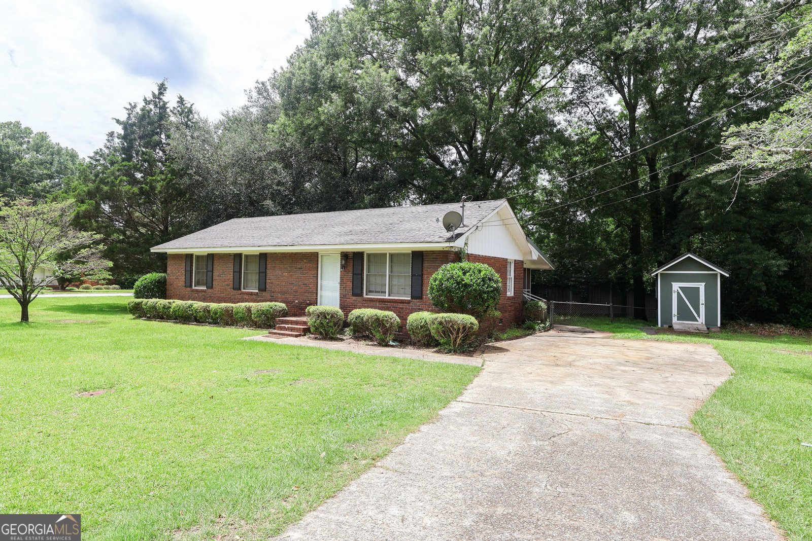 901 Ross Street Perry - 2