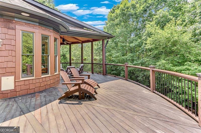 5623 BRENDLYNN Drive Suwanee - 19