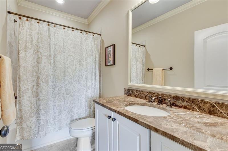 5623 BRENDLYNN Drive Suwanee - 23