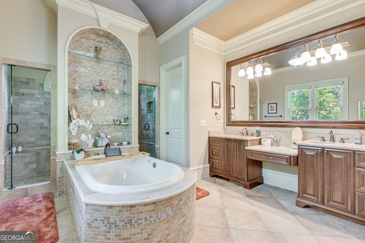 5623 BRENDLYNN Drive Suwanee - 52