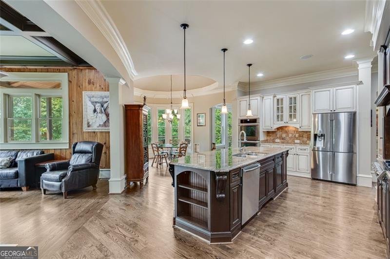 5623 BRENDLYNN Drive Suwanee - 7
