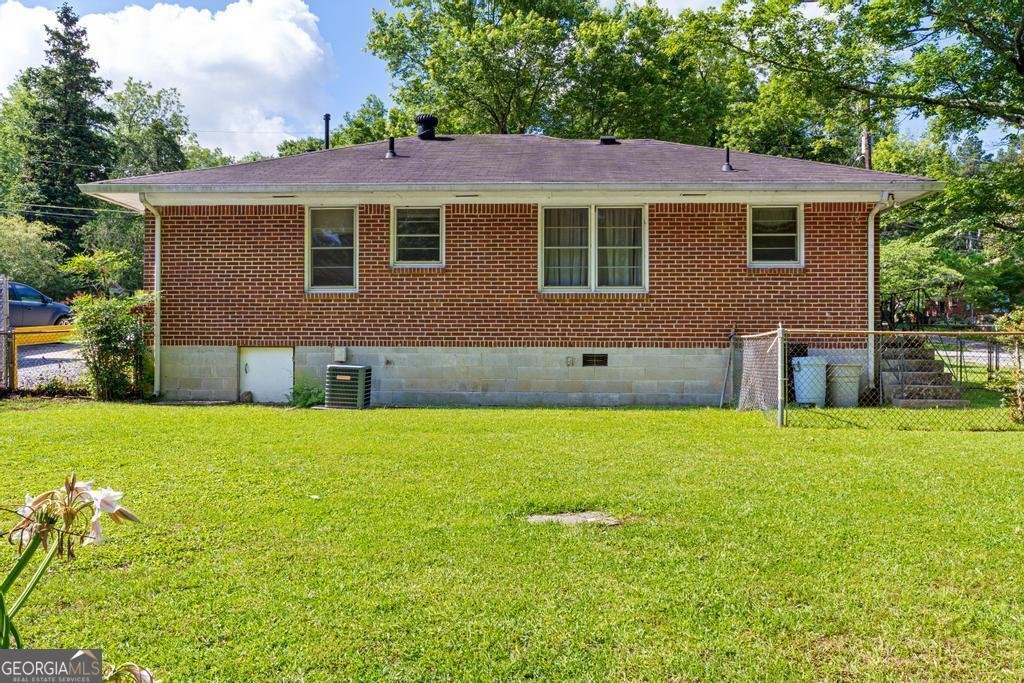 1070 Elaine Drive Forest Park - 2