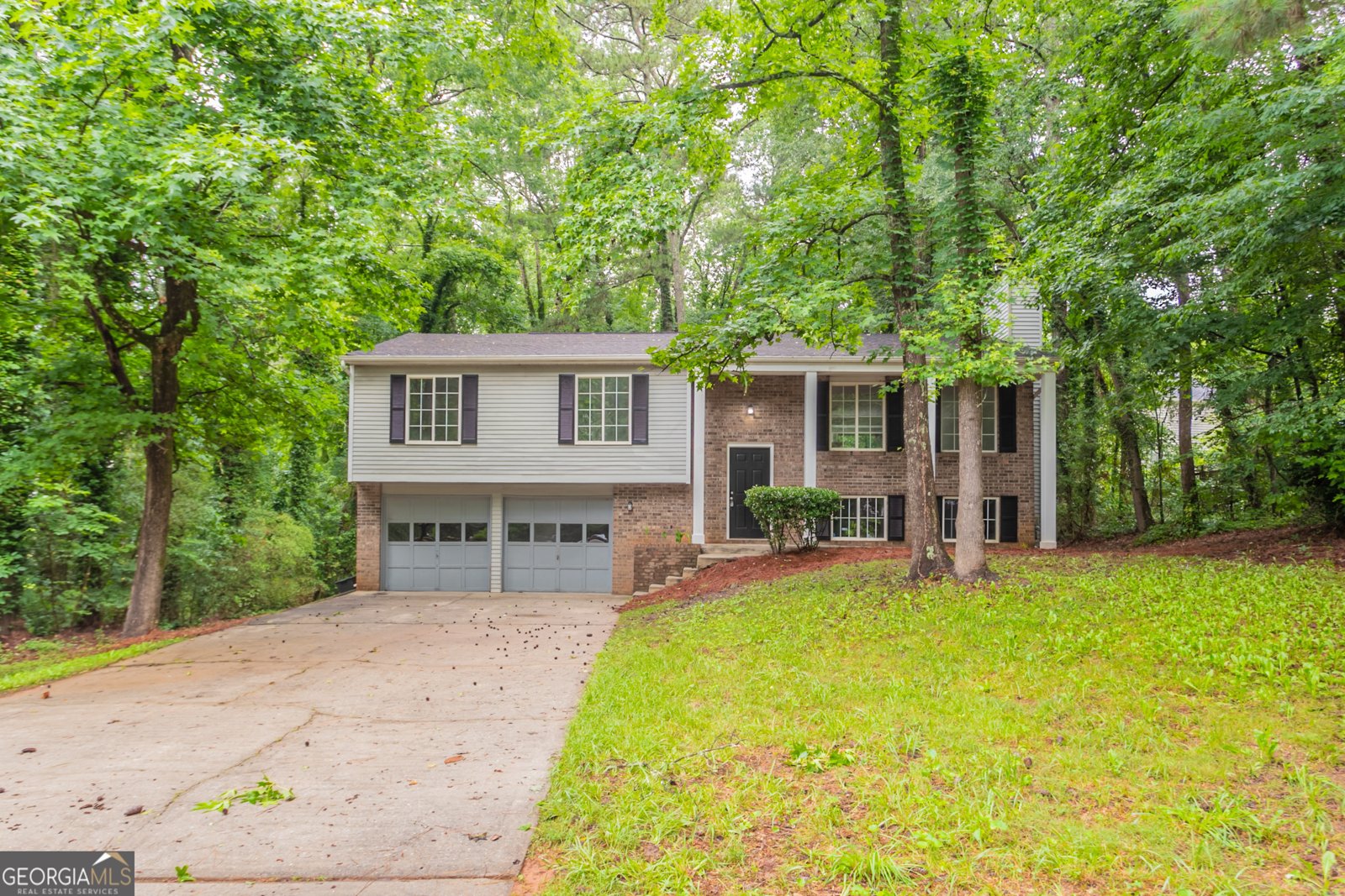 740 Stoneside Court Stone Mountain - 1