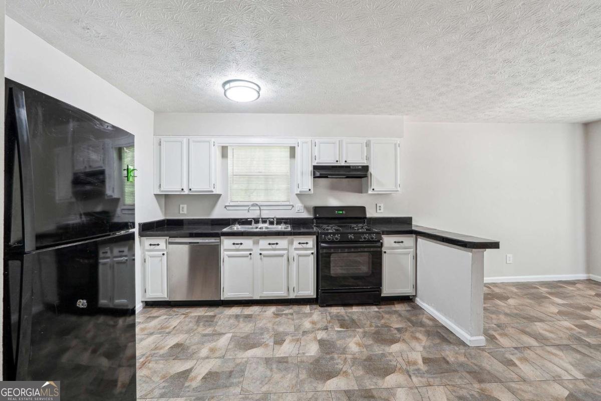 4448 Janice Drive Snellville - 3
