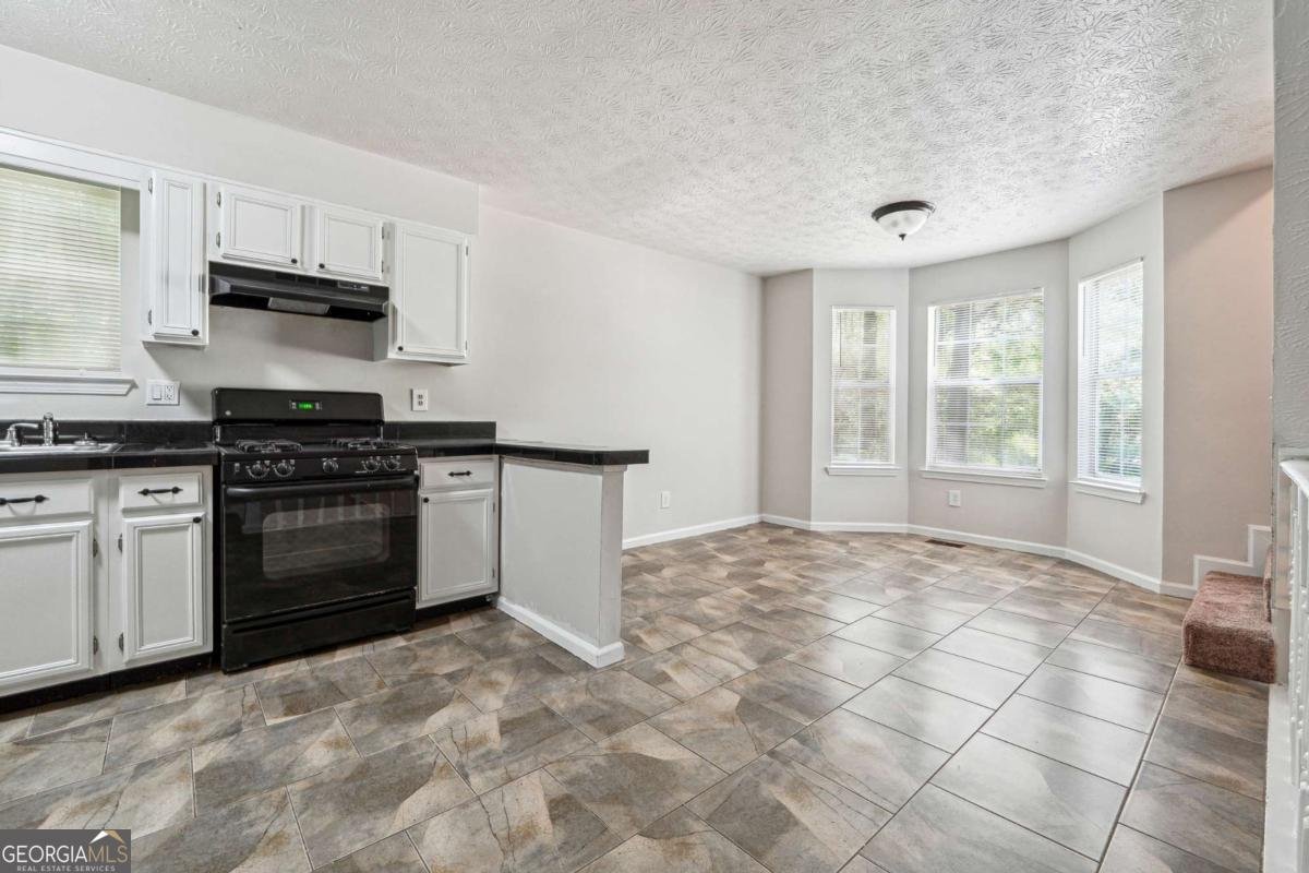 4448 Janice Drive Snellville - 4
