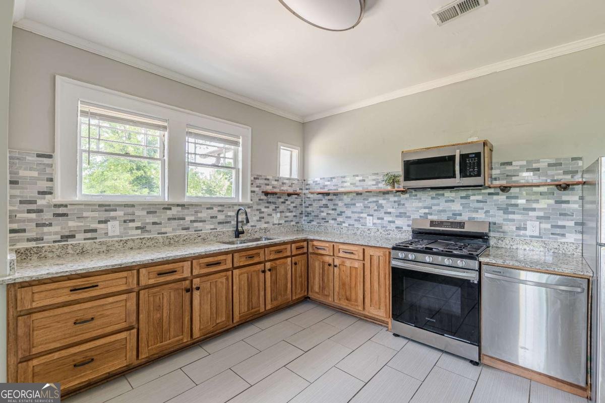 975 Dill Avenue Atlanta - 14