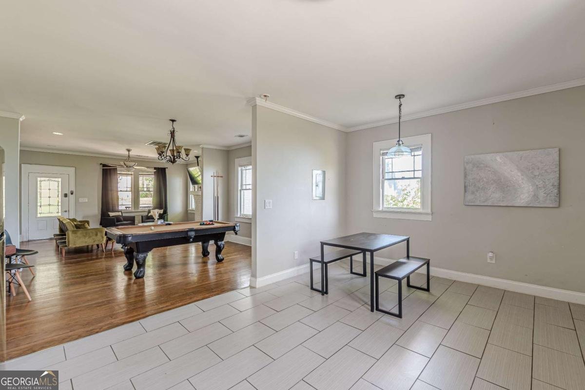 975 Dill Avenue Atlanta - 18