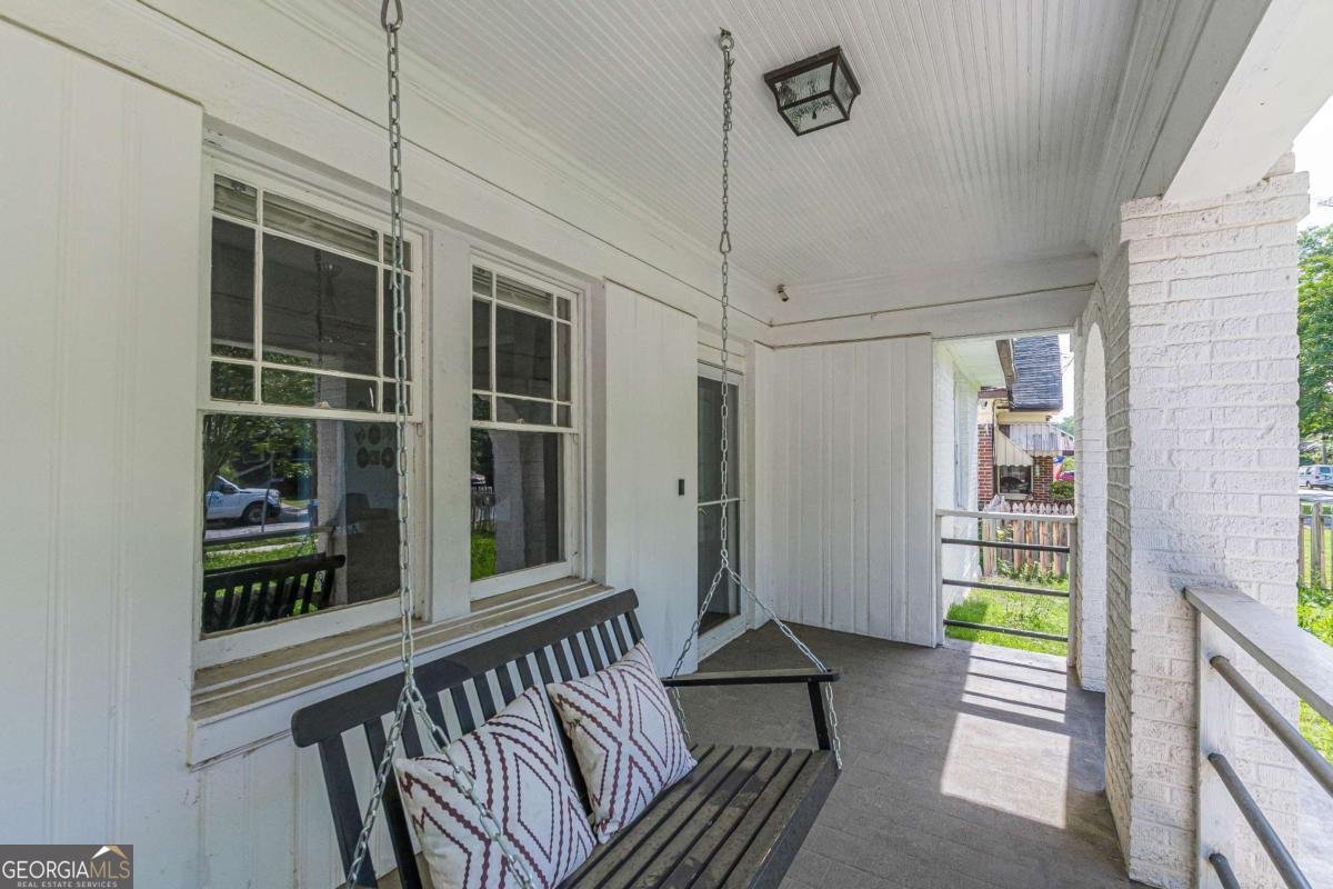 975 Dill Avenue Atlanta - 5