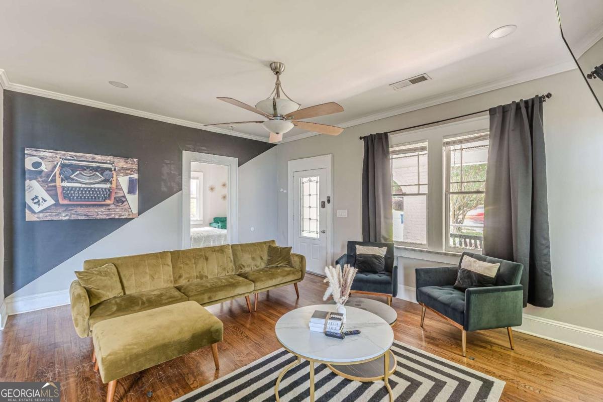 975 Dill Avenue Atlanta - 7