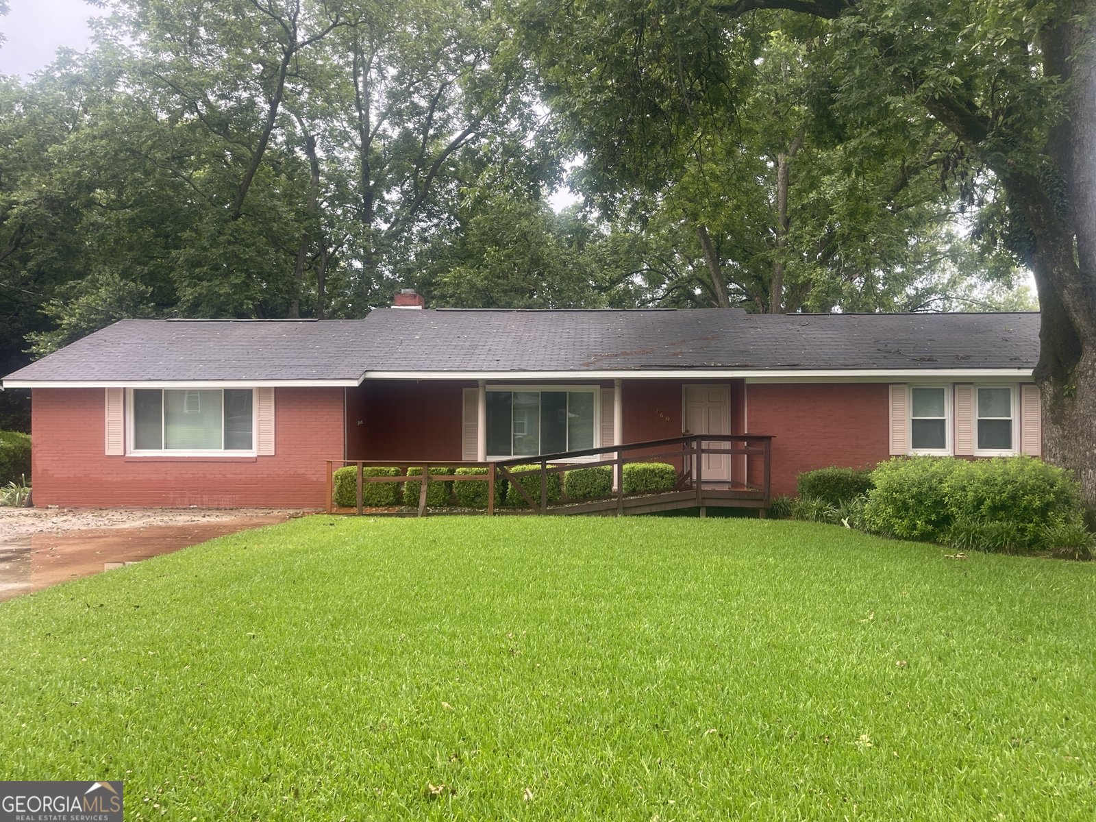 260 HARRIS Drive Fort Valley - 1