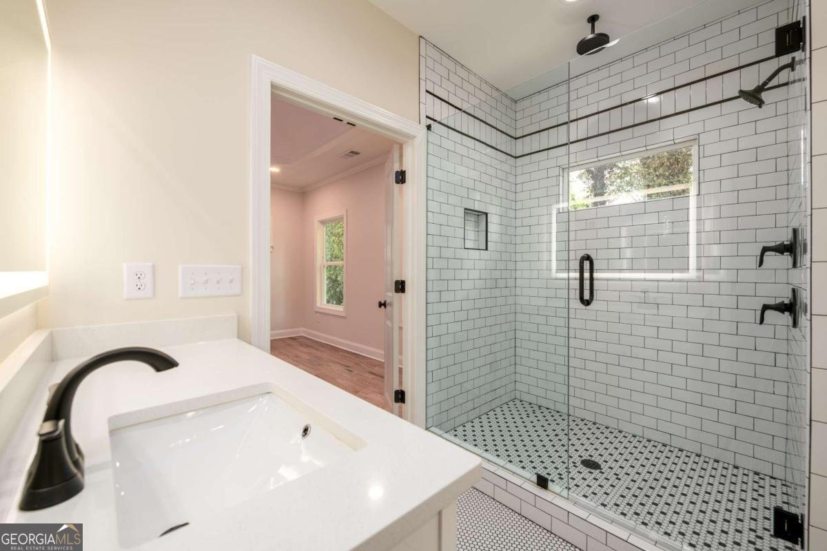 387 Hillside Drive Atlanta - 23