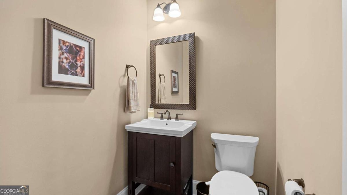 9015 Emerson Place Alpharetta - 19