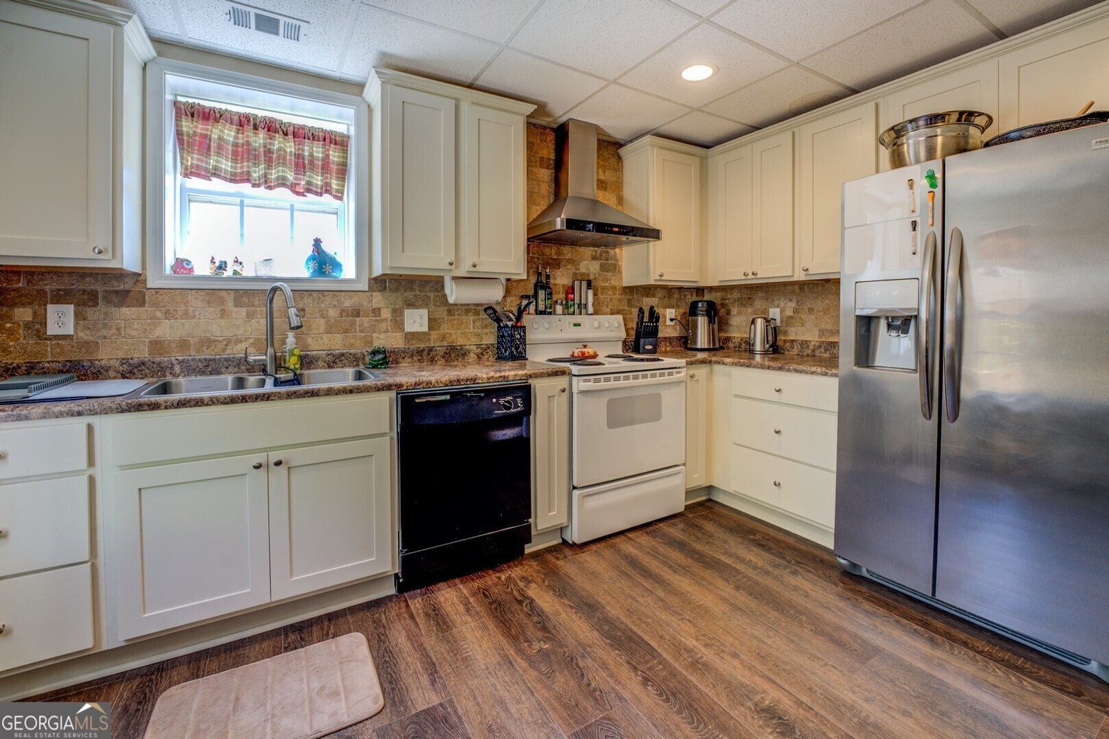 637 Lakeview Drive Newborn - 57