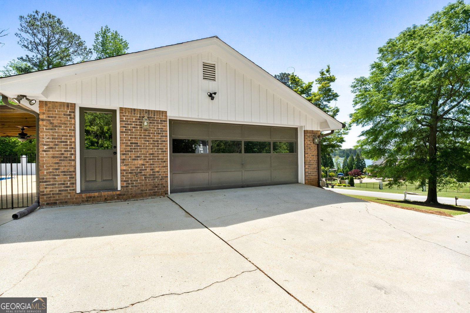 3222 Bay View Drive Jonesboro - 68