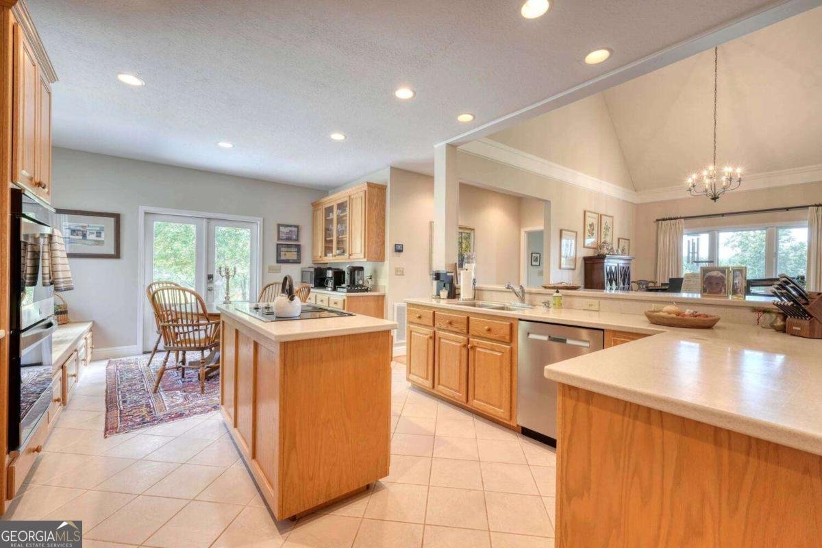 208 Rich Drive Blairsville - 24