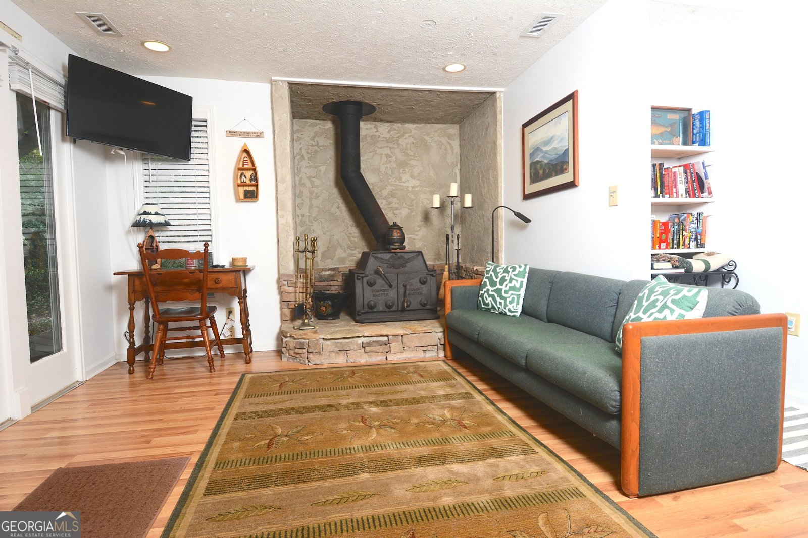 294 Lakeshore Drive Lavonia - 23
