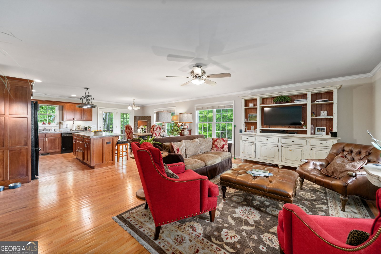 1447 Travis Smith Road Clarkesville - 63
