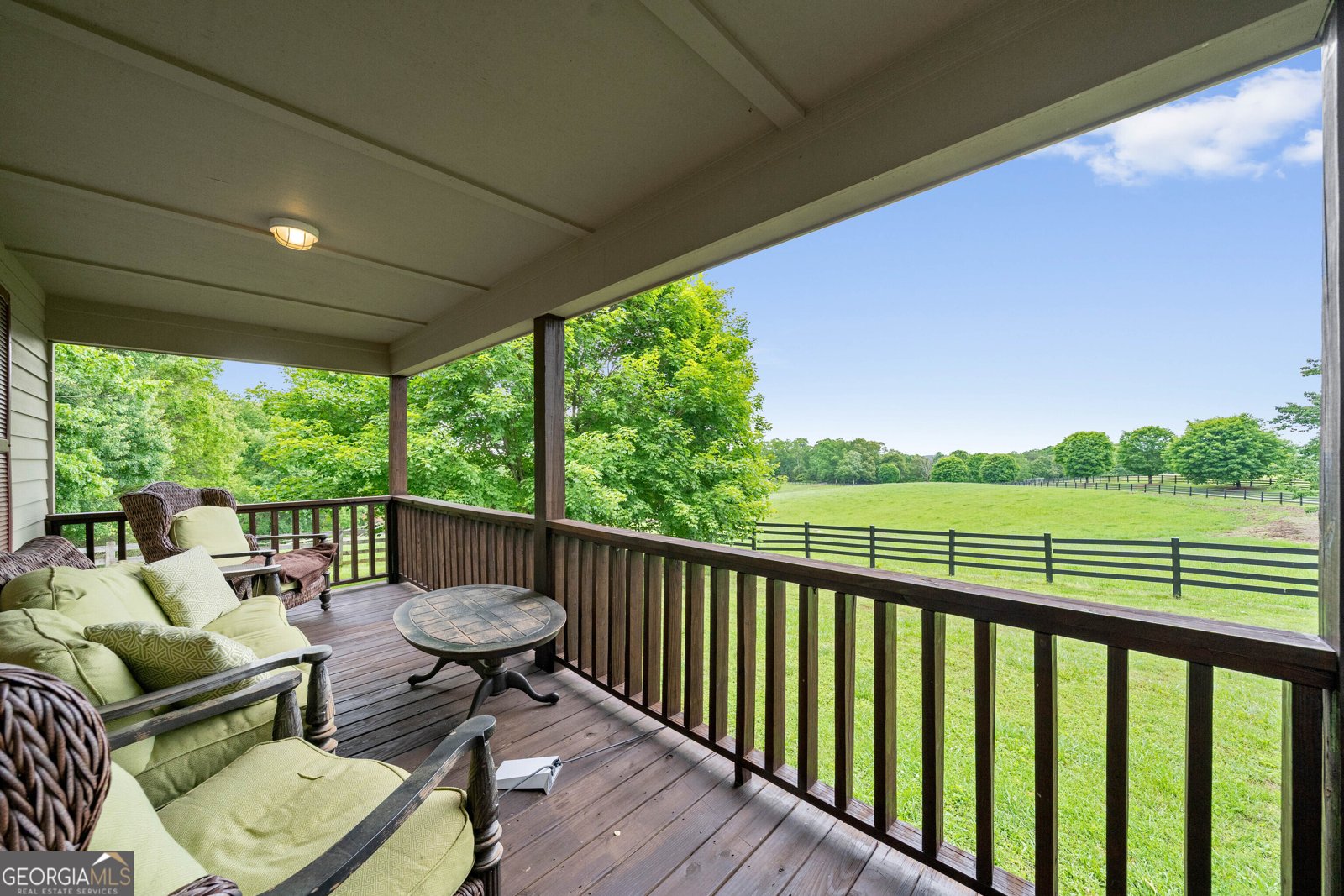1447 Travis Smith Road Clarkesville - 65