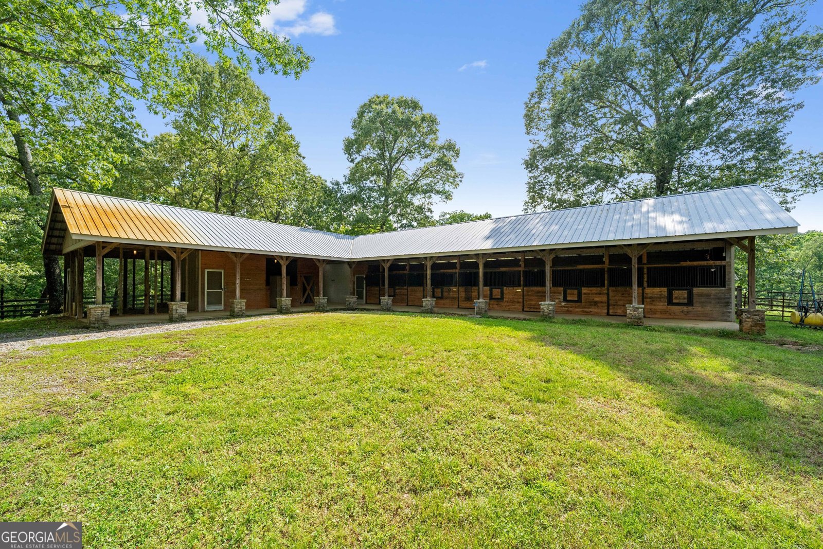 1447 Travis Smith Road Clarkesville - 7
