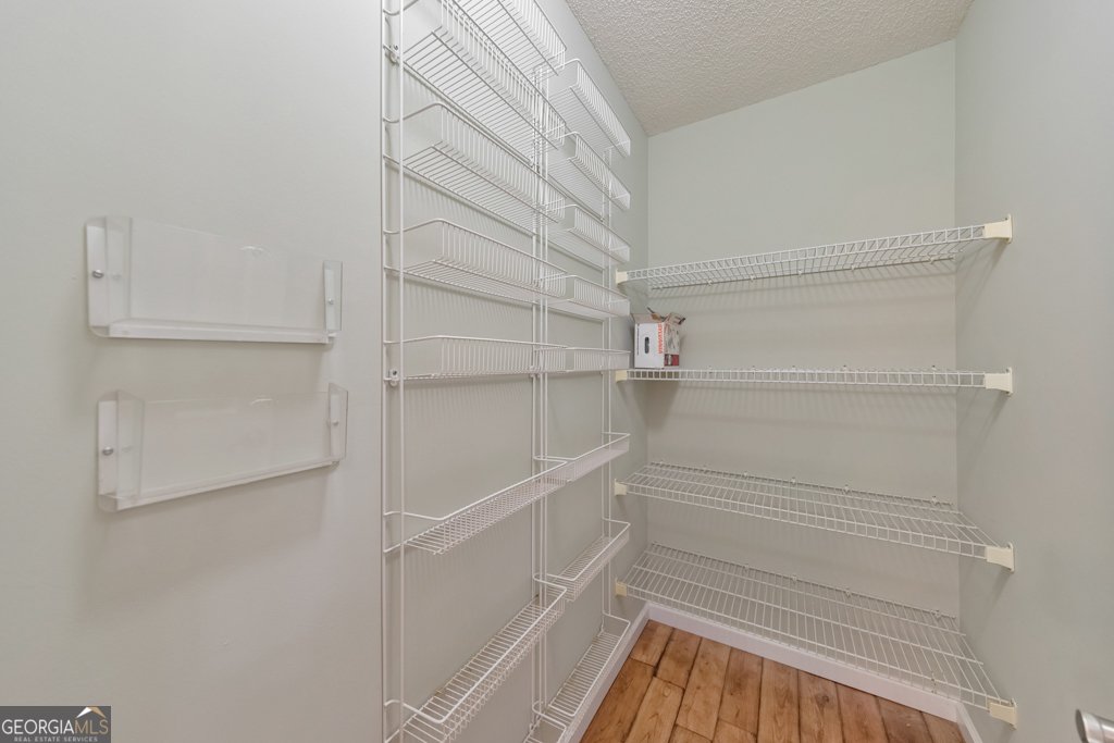 405 Leslie Court Woodstock - 18