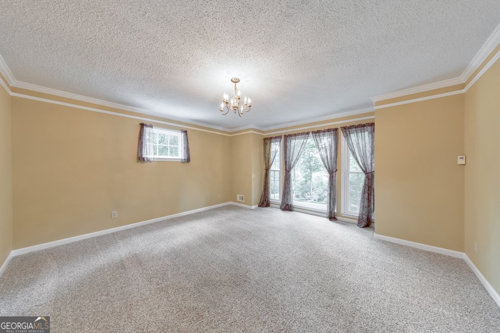 405 Leslie Court Woodstock - 19