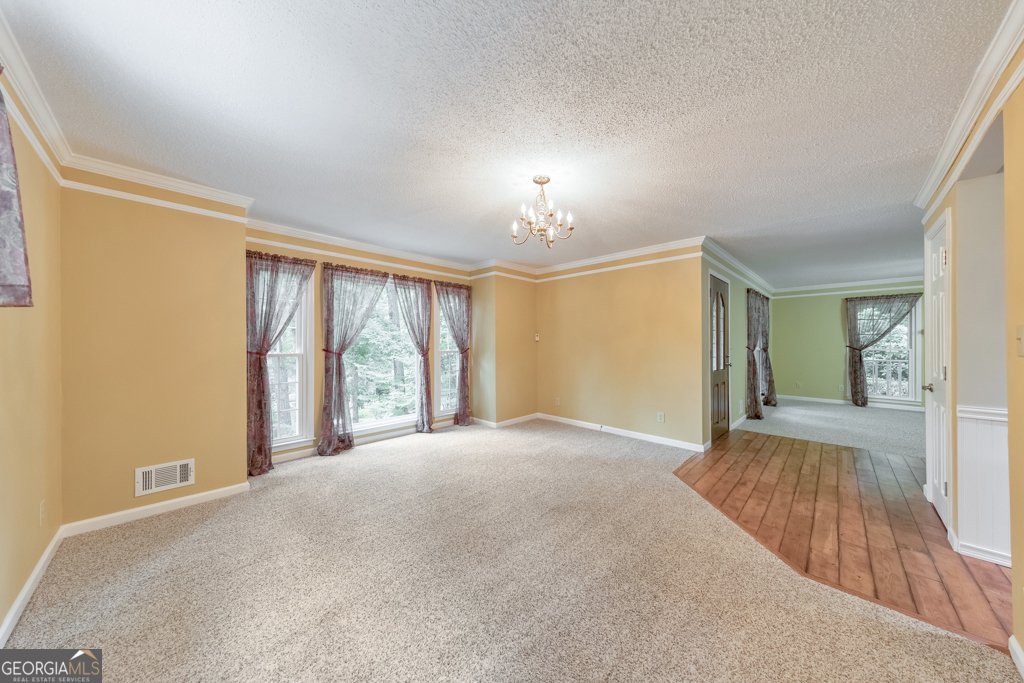 405 Leslie Court Woodstock - 20