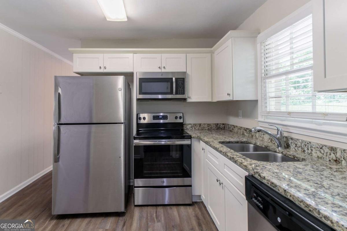 1496 Indian Forest Court Stone Mountain - 9