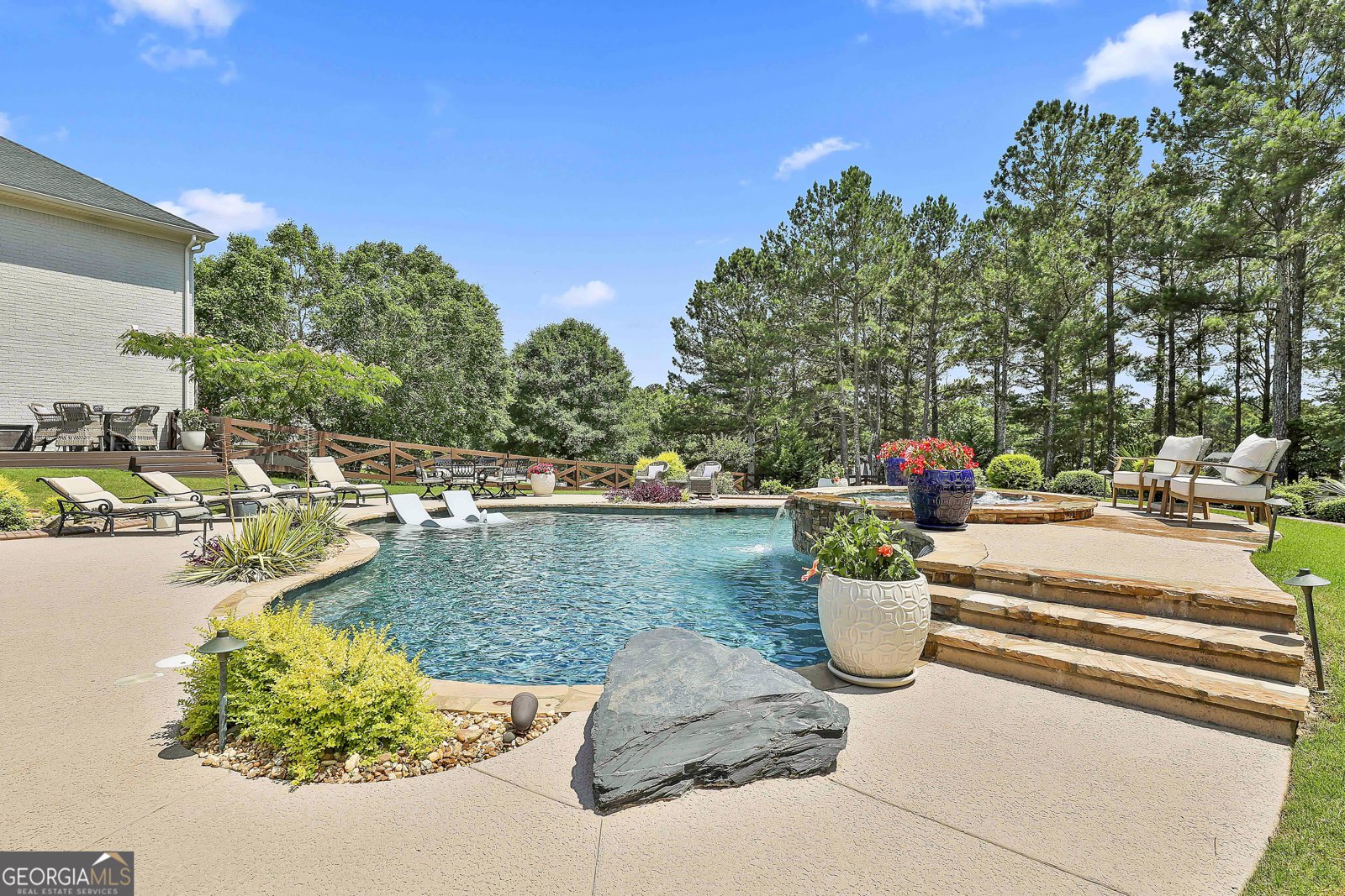 30 Dorset Court Sharpsburg - 79