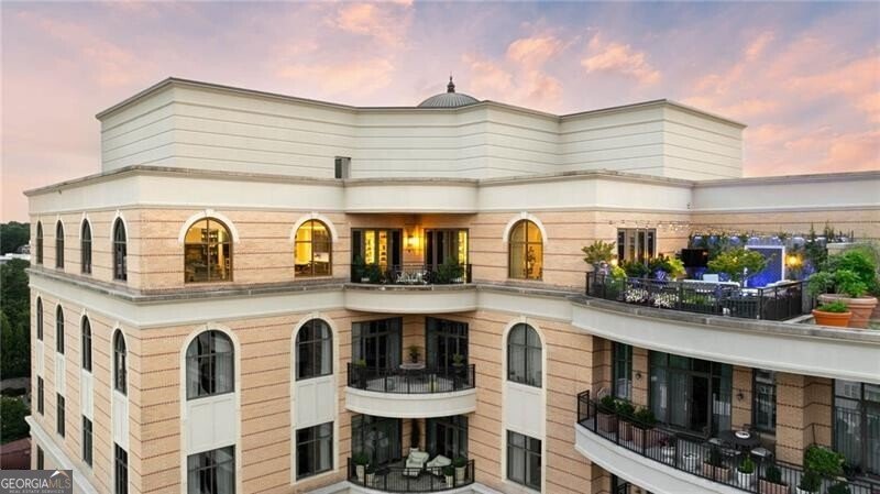 3286 Northside Parkway Atlanta - 23